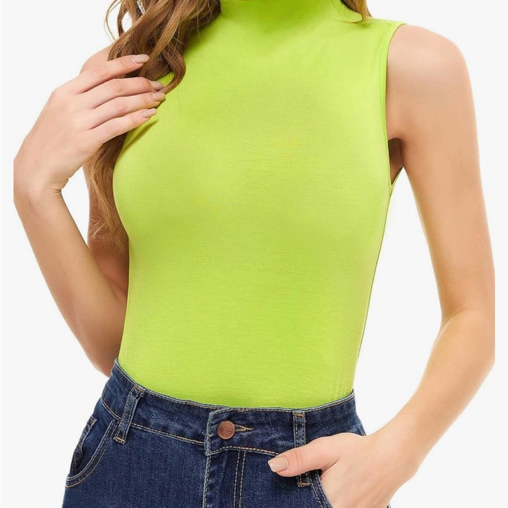 Naked Wordrobe  Sexy Turtleneck Tops  Size S